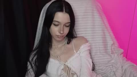 Snapshot of lissaelison chatting on November 26, 2025, 8:43 pm lissaelison online show from November 26, 2025, 8:43 pm