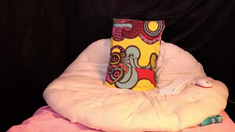 Lissa Ross online show from February 26, 2025, 5:50 pm