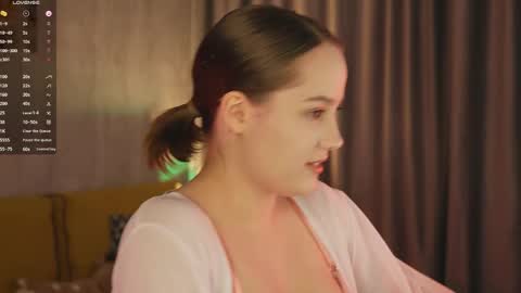 Snapshot of lissalarsson_ chatting on April 5, 2026, 1:30 pm Lissa online show from April 5, 2026, 1:30 pm