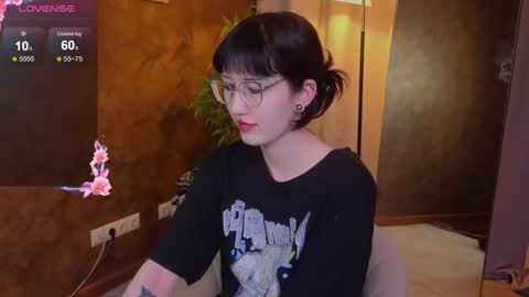 lissaros online show from March 11, 2025, 5:16 am