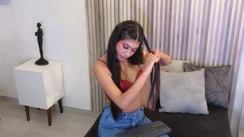 ss  online show from October 17, 2025, 1:46 pm