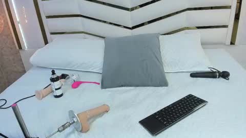 Snapshot of lisse_palmerr chatting on March 1, 2025, 1:22 am lisse_palmerr online show from March 1, 2025, 1:22 am