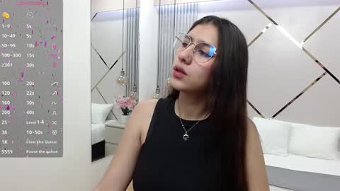 Lita online show from January 3, 2025, 1:47 pm