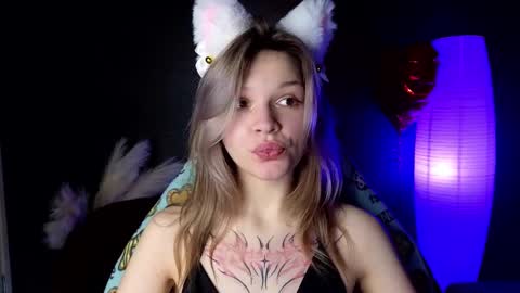 Lena online show from March 5, 2025, 1:42 am