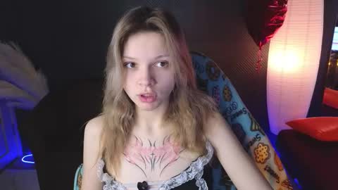 Lena online show from March 12, 2025, 7:57 am