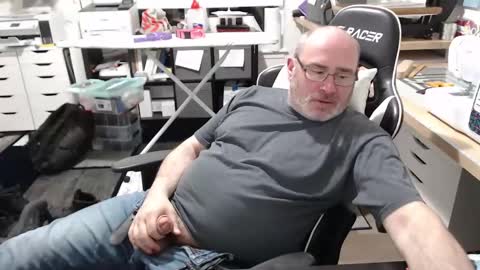 litemike7 online show from March 7, 2025, 3:40 am