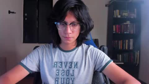 Snapshot of literateboy chatting on May 8, 2026, 1:44 am Literateboy online show from May 8, 2026, 1:44 am