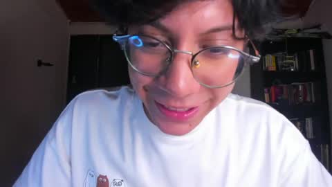 Snapshot of literateboy chatting on May 21, 2026, 1:45 am Literateboy online show from May 21, 2026, 1:45 am
