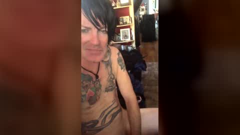 Snapshot of litknick14 chatting on January 5, 2026, 5:27 pm litknick14 online show from January 5, 2026, 5:27 pm