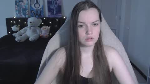 little__flowers online show from February 22, 2026, 8:57 am