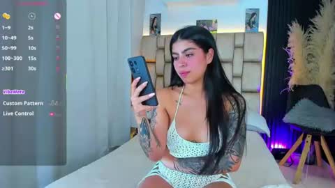 Snapshot of little__sophie18 chatting on July 10, 2026, 8:11 pm Sophie ---- connected from 1400 to 2100 Colombia time online show from July 10, 2026, 8:11 pm