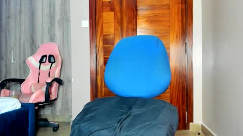 little_africa online show from March 3, 2026, 5:46 am