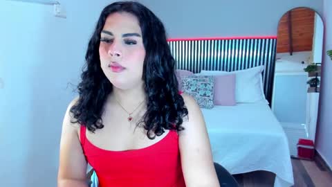 Snapshot of little_alli chatting on May 28, 2026, 12:30 am L I T T L E A L L I online show from May 28, 2026, 12:30 am