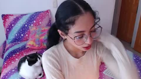 TU ANGELITO online show from November 15, 2025, 3:37 am