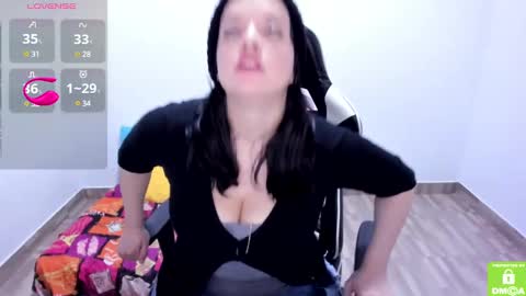 Angely online show from December 13, 2024, 4:11 am