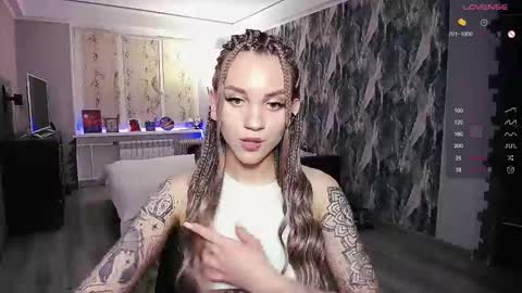 Birdy online show from February 27, 2025, 5:58 pm