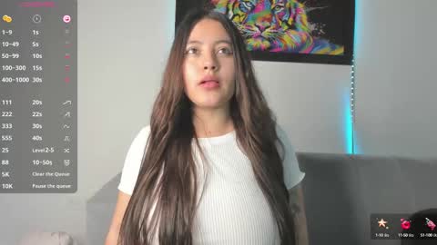 Independent model carolina online show from March 3, 2025, 8:21 pm