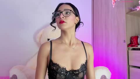    online show from February 4, 2026, 11:16 am