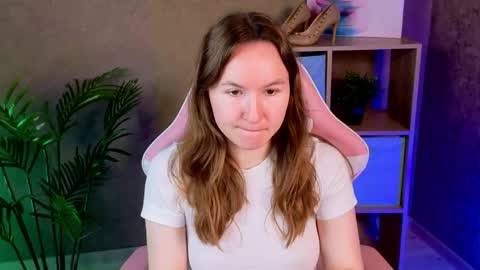 Alexandra online show from May 27, 2026, 2:08 am
