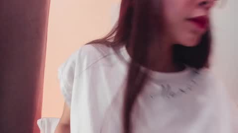 Snapshot of little_eli chatting on January 31, 2025, 7:08 pm Help me reach 100 likes online show from January 31, 2025, 7:08 pm