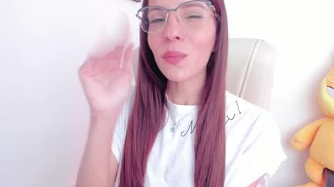 Snapshot of little_eli chatting on February 26, 2025, 7:27 pm Help me reach 100 likes online show from February 26, 2025, 7:27 pm