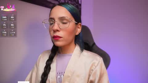 Snapshot of little_eli chatting on January 5, 2026, 7:06 pm Help me reach 100 likes online show from January 5, 2026, 7:06 pm