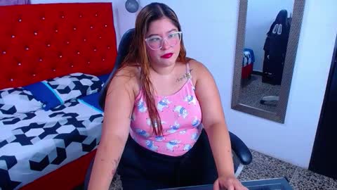 Snapshot of little_flower4you chatting on October 25, 2025, 12:34 pm mai rojas online show from October 25, 2025, 12:34 pm
