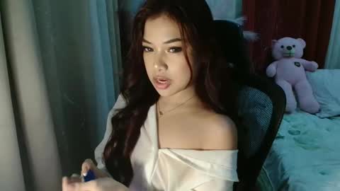 Snapshot of little_jessica17 chatting on April 12, 2026, 6:46 pm JELYAN online show from April 12, 2026, 6:46 pm