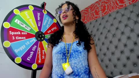 little_lilith_apple online show from January 16, 2025, 9:05 am