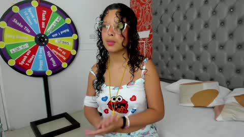 little_lilith_apple online show from January 22, 2025, 6:41 pm