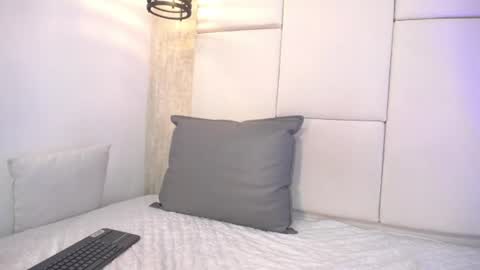Snapshot of little_luna7 chatting on July 7, 2026, 6:47 am Luna online show from July 7, 2026, 6:47 am