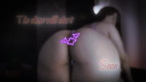 Maeve  online show from October 27, 2025, 1:42 am