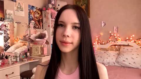 Milou online show from October 19, 2025, 9:21 am