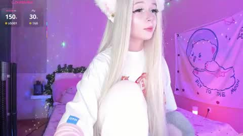 Snapshot of little_misaki chatting on August 7, 2026, 9:17 pm Maria online show from August 7, 2026, 9:17 pm