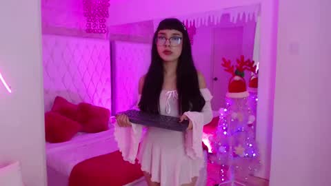 Paulette online show from December 16, 2025, 4:17 am