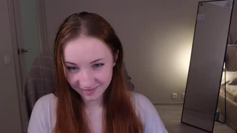 little_pretty_woman online show from February 12, 2026, 6:36 pm