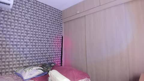 alex online show from March 25, 2026, 12:55 pm