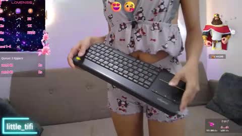 Snapshot of little_tifi chatting on September 25, 2025, 1:09 am Tifany online show from September 25, 2025, 1:09 am