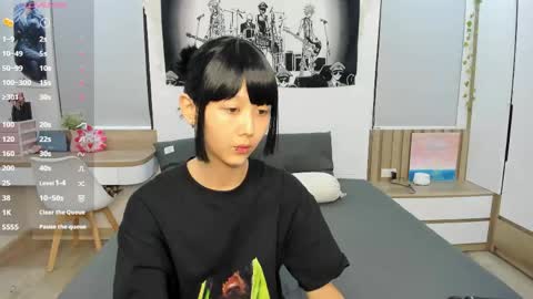 Yena and Gabby online show from April 17, 2026, 6:44 pm