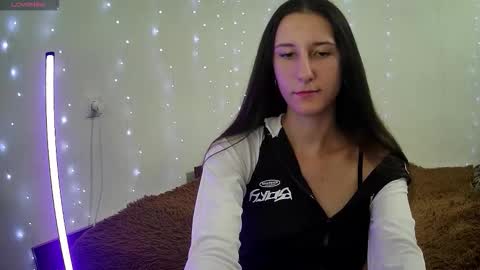 Snapshot of littleahwitch chatting on September 23, 2025, 9:34 am LittleAhWitch online show from September 23, 2025, 9:34 am