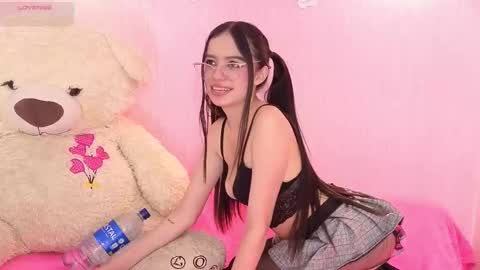 Ari online show from March 4, 2026, 7:20 pm