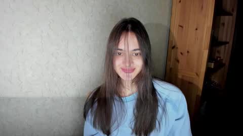 Snapshot of littleashleyy chatting on November 22, 2025, 10:53 pm littleashleyy online show from November 22, 2025, 10:53 pm