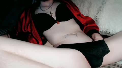 Malej Kmo online show from February 9, 2025, 5:50 am