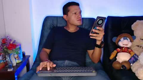 Snapshot of littledicklatin chatting on June 8, 2026, 2:34 am Manu online show from June 8, 2026, 2:34 am