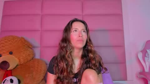 littlee_emma_ online show from March 2, 2025, 9:10 am