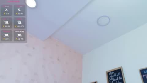 Snapshot of littleebonymommy chatting on June 6, 2026, 6:45 pm Tania online show from June 6, 2026, 6:45 pm