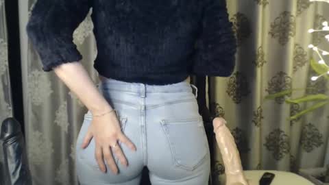 Your little flower  online show from December 16, 2024, 4:49 pm