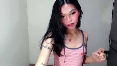 littlelace_ online show from February 17, 2026, 2:08 am
