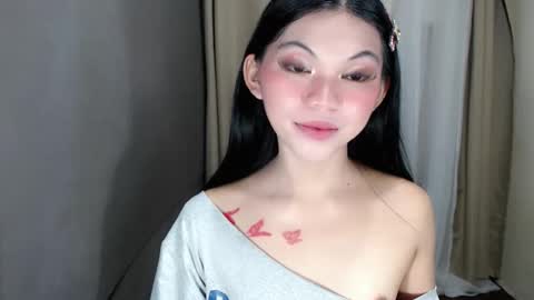 Snapshot of littlelace_ chatting on May 15, 2026, 11:23 pm littlelace_ online show from May 15, 2026, 11:23 pm