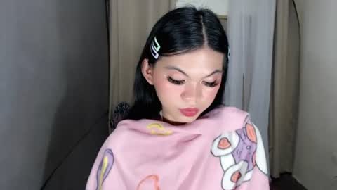 Snapshot of littlelace_ chatting on June 28, 2026, 2:17 am littlelace_ online show from June 28, 2026, 2:17 am